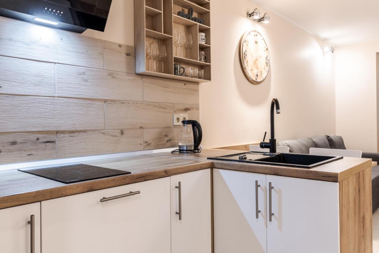 Staroevreyska Timber Apartment Lviv Ngoại thất bức ảnh